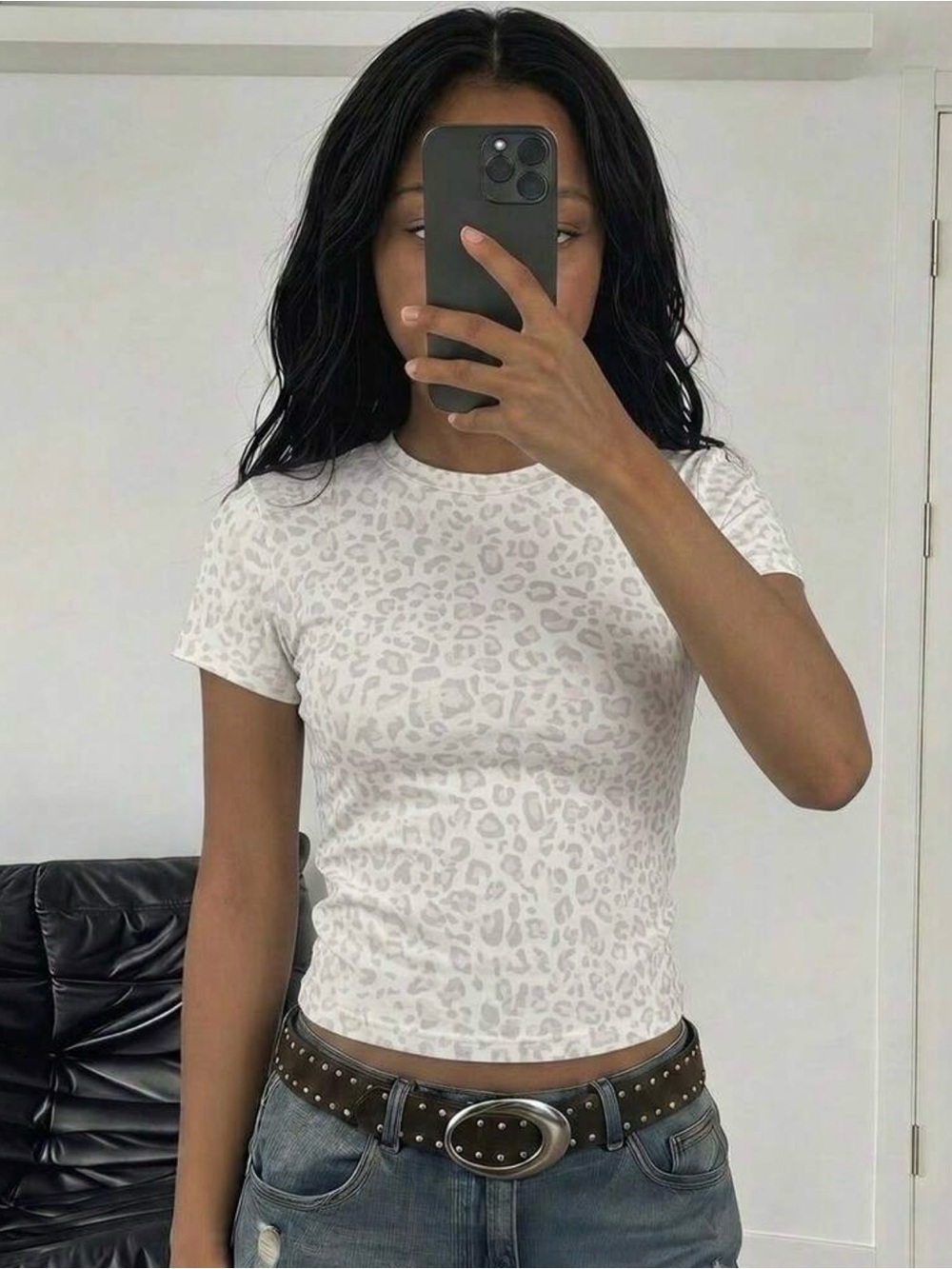 White Leopard Print Short Sleeve Tee